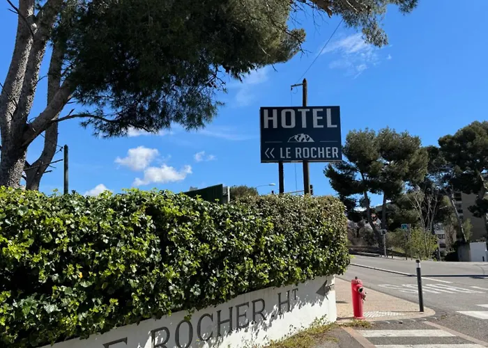 Hotel Du Rocher